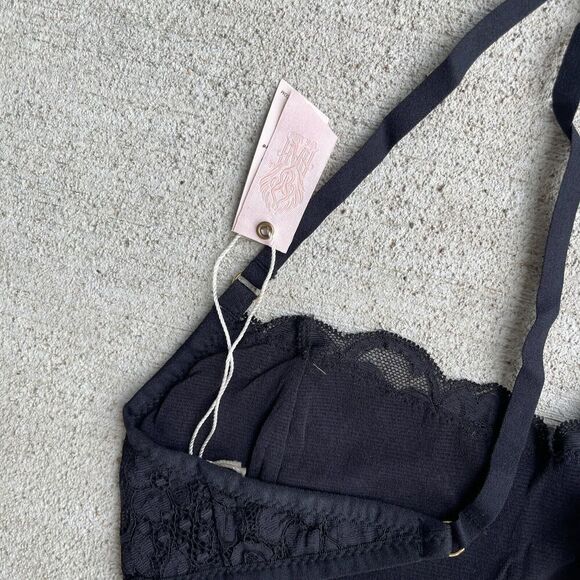 HAH by Free People Hook Up Demi Bra Size Medium‎ Black Underwire Floral Lace NEW - Picture 6 of 8